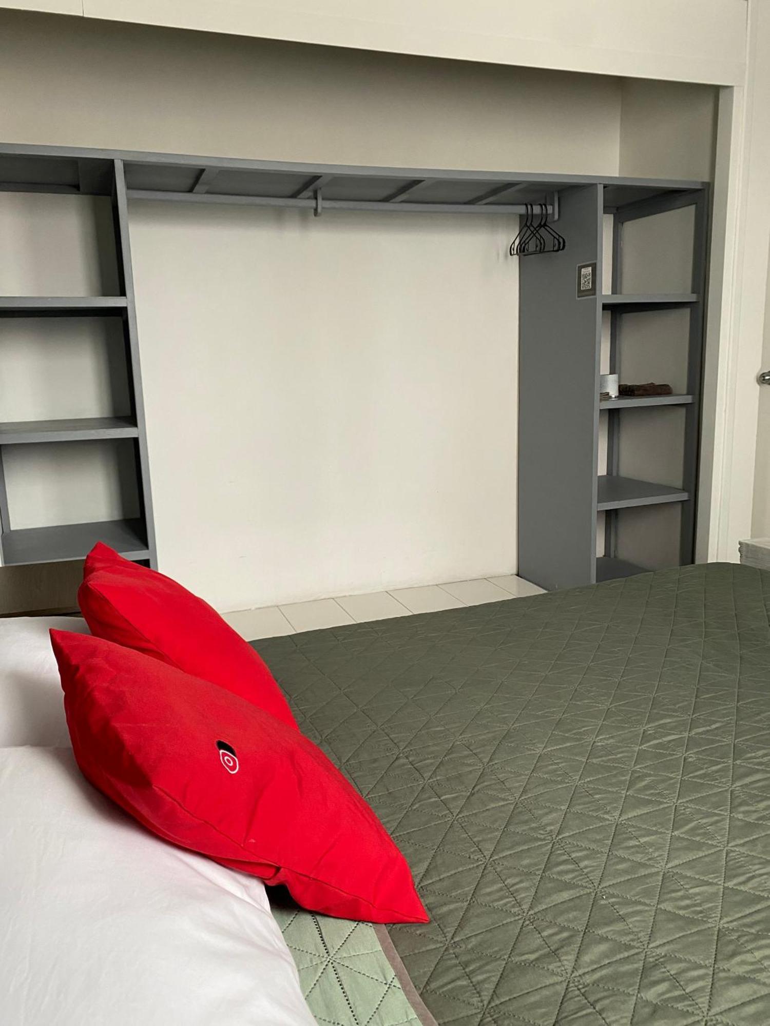 6 Venator House Boutique Aparthotel Leon Bagian luar foto